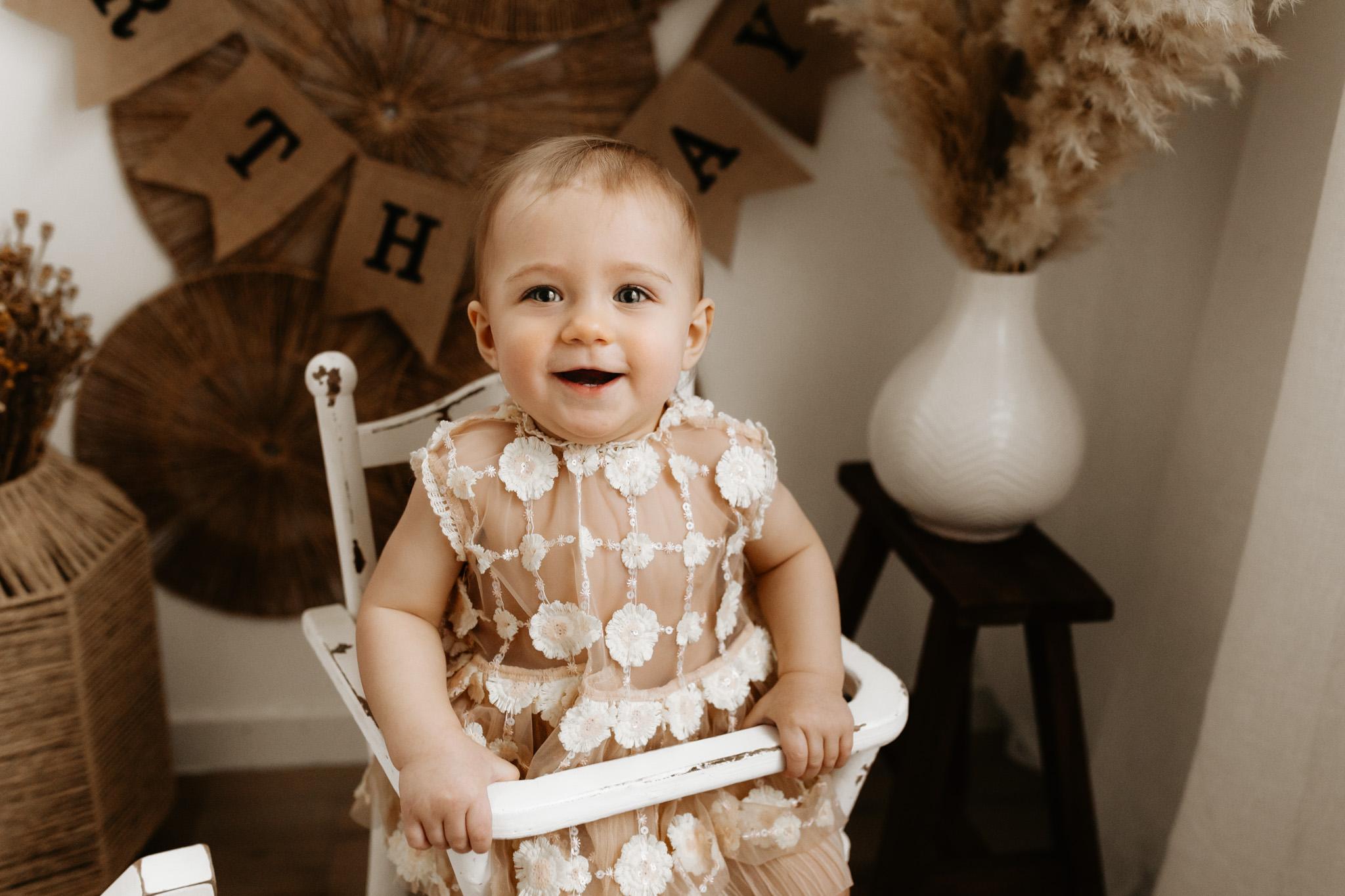 chaise haute pour bébé decor boheme premier anniversaire